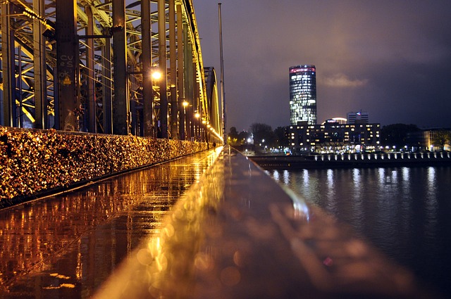 Köln und der Traum vom Wohnen am Wasser