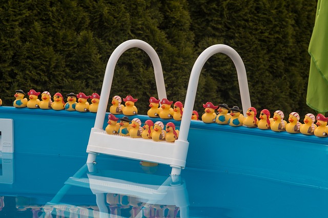 "Make a splash: swimming pools and new build property" - tips for property buyers looking to install a backyard swimming pool.