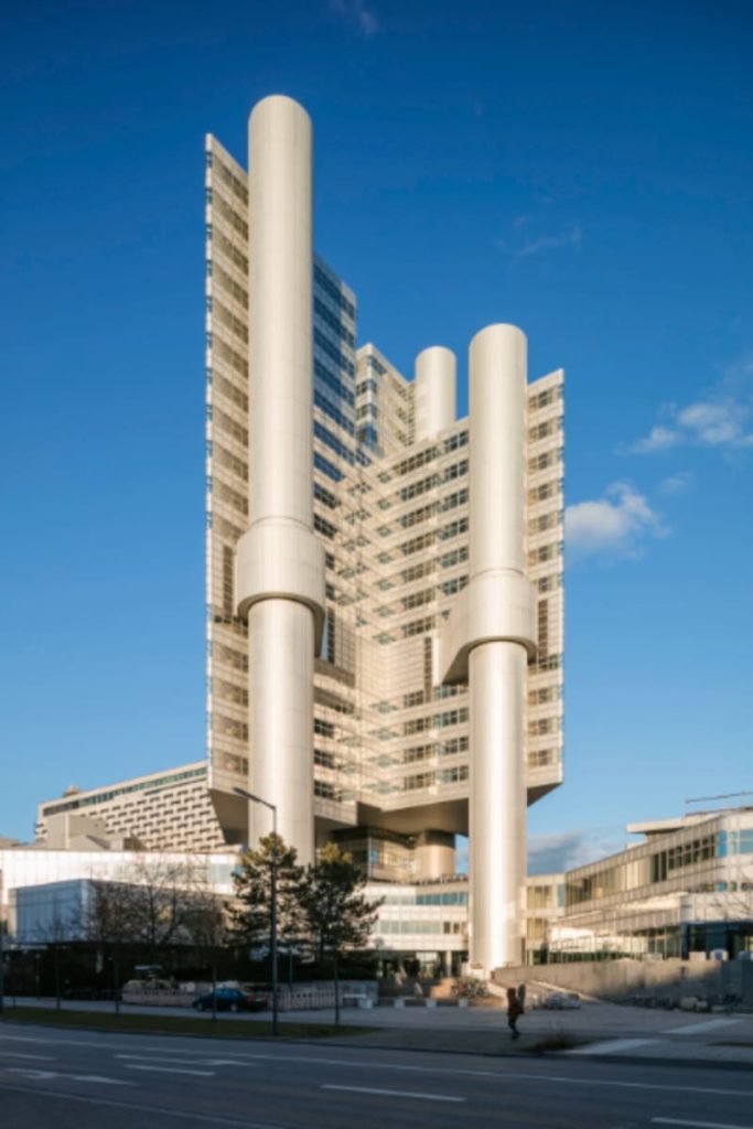 Hypo Vereinsbank Tower - ein Hochhaus in München