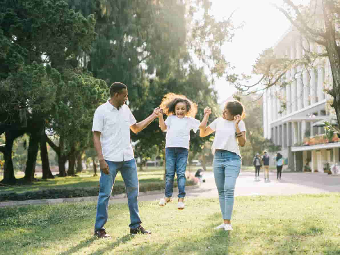 Auch die Familienplanung spielt eine Rolle beim Wunsch nach einer Immobilie. (Foto: Agung Pandit/Pexels)
