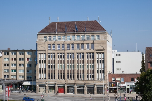 Das ehemalige Karstadtgebäude in Hamburg-Wandsbek