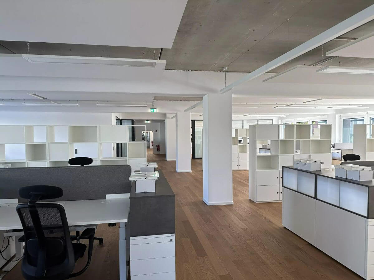 Großraumbüro von neubau kompass GmbH
